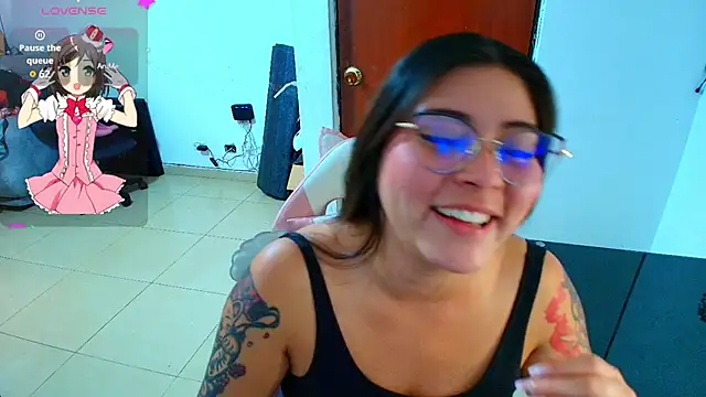 Snapshot of hanna_2026 chatting on July 17, 2026, 8:57 pm hanna 2026 online show from July 17, 2026, 8:57 pm