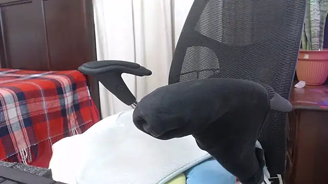 jenny milf69 online show from April 18, 2026, 2:21 pm