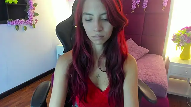 Snapshot of NinaaXXX_ chatting on June 27, 2026, 6:46 pm NinaaXXX online show from June 27, 2026, 6:46 pm