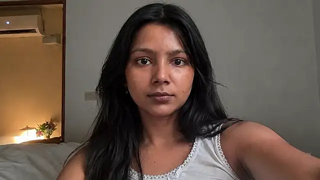 Rubinagupta99 online show from May 17, 2026, 7:39 am