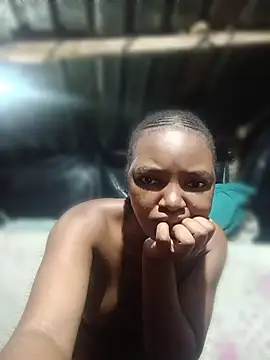 SexySisa online show from June 25, 2026, 5:45 am