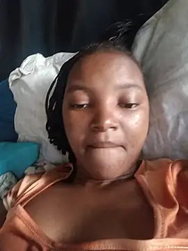 SexySisa online show from August 4, 2026, 10:40 am