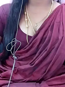 Snapshot of Tamil_Hot_Kulfi chatting on June 10, 2026, 5:50 am Tamil Hot Kulfi online show from June 10, 2026, 5:50 am
