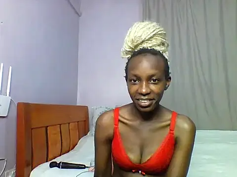 Snapshot of shaz_shy chatting on July 3, 2026, 12:22 pm shaz shy online show from July 3, 2026, 12:22 pm