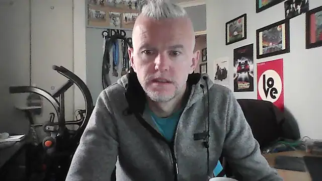 Snapshot of TheSexyCyclist chatting on May 18, 2026, 7:47 am TheSexyCyclist online show from May 18, 2026, 7:47 am