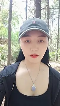 lylxili online show from June 11, 2026, 6:33 am