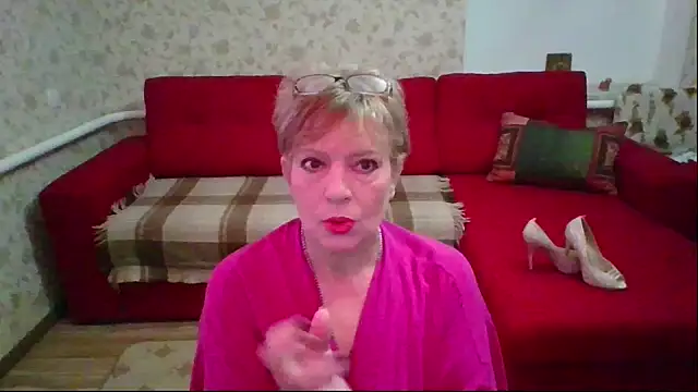 Snapshot of SamantaxFocs chatting on June 5, 2026, 3:24 am SamantaxFocs online show from June 5, 2026, 3:24 am