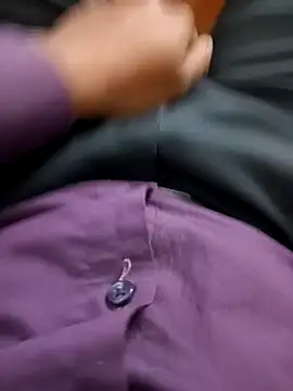 Playboygujrati online show from November 26, 2025, 1:12 pm