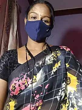 madhushree143 online show from June 3, 2026, 3:28 pm