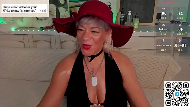 Snapshot of Anna_Coolidge chatting on June 29, 2026, 1:01 am Anna Coolidge online show from June 29, 2026, 1:01 am
