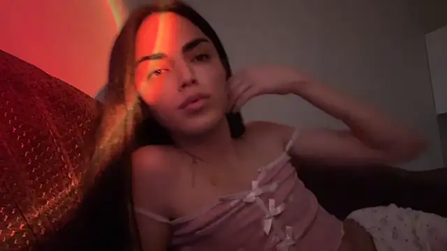 Snapshot of MarlyJess chatting on May 31, 2026, 4:47 pm MarlyJess online show from May 31, 2026, 4:47 pm