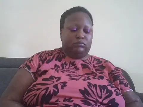 Snapshot of fat_ebonyqueen chatting on June 14, 2026, 7:43 am fat ebonyqueen online show from June 14, 2026, 7:43 am