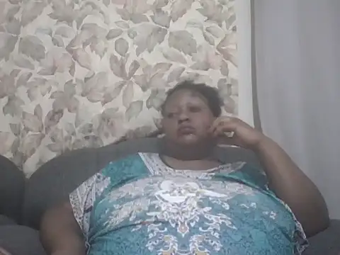 Snapshot of fat_ebonyqueen chatting on July 4, 2026, 9:21 pm fat ebonyqueen online show from July 4, 2026, 9:21 pm