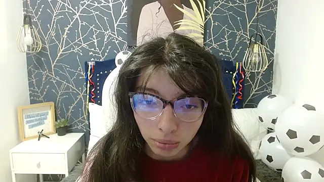 Snapshot of Allyshon_ chatting on June 15, 2026, 7:38 pm Allyshon online show from June 15, 2026, 7:38 pm