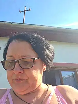 Snapshot of Diana_Diafan chatting on June 3, 2026, 2:44 pm Diana Diafan online show from June 3, 2026, 2:44 pm