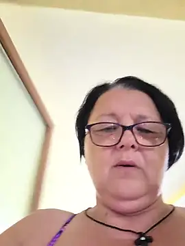 Snapshot of Diana_Diafan chatting on June 27, 2026, 8:41 am Diana Diafan online show from June 27, 2026, 8:41 am