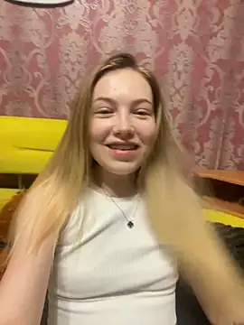 Adelin aa online show from May 20, 2026, 6:03 pm