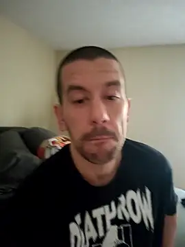 Snapshot of FrankGrimey chatting on June 1, 2026, 7:37 pm FrankGrimey online show from June 1, 2026, 7:37 pm