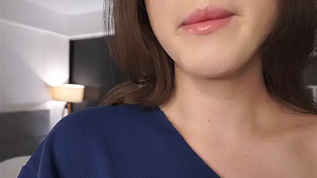 JulissaSham online show from June 3, 2026, 12:52 pm