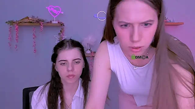 lyra desire online show from May 22, 2026, 10:10 am