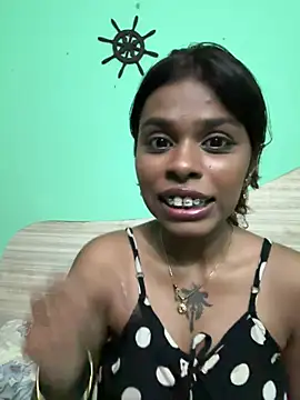 sugarchwrry online show from May 22, 2026, 6:46 pm