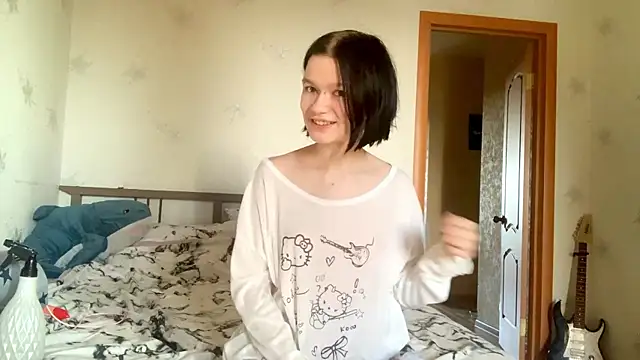 CelesteColao online show from May 19, 2026, 2:23 pm