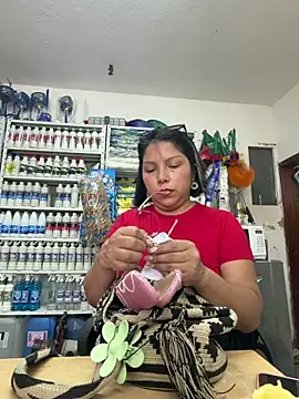 ISABELLA  LUNA online show from June 16, 2026, 1:58 pm