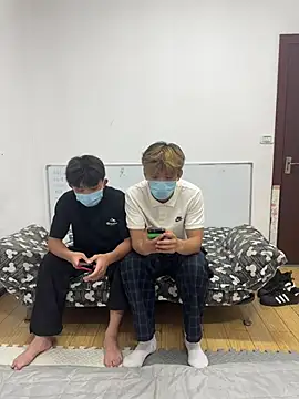 Mrwangjjkk online show from June 17, 2026, 2:29 pm