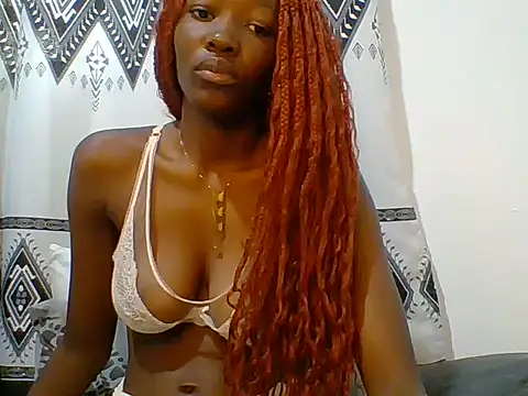 Snapshot of Shania_loveer chatting on July 4, 2026, 8:20 am Shania loveer online show from July 4, 2026, 8:20 am