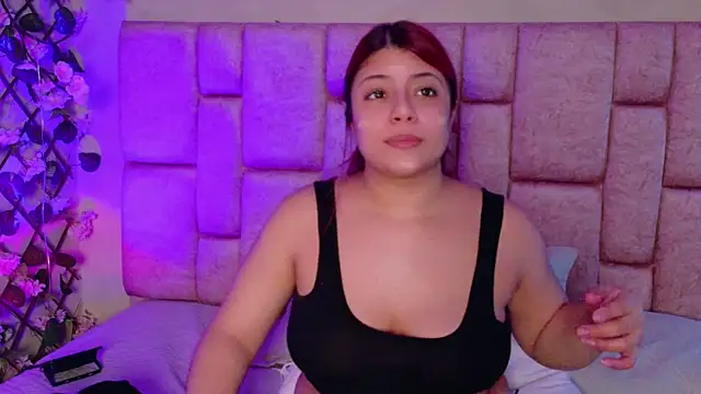 Snapshot of Brit_cherry chatting on July 5, 2026, 5:47 am Brit cherry online show from July 5, 2026, 5:47 am