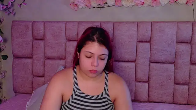 Snapshot of Brit_cherry chatting on July 8, 2026, 5:23 am Brit cherry online show from July 8, 2026, 5:23 am