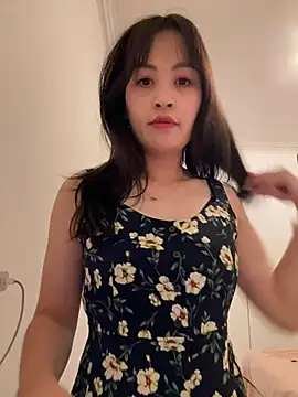 yangyang 218 online show from May 21, 2026, 4:19 am
