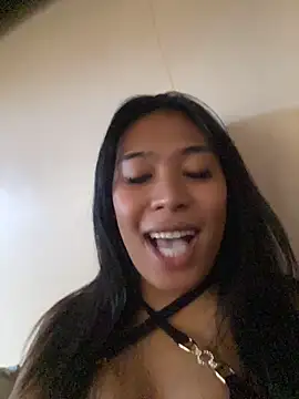 hugecock tamira online show from June 16, 2026, 3:20 am