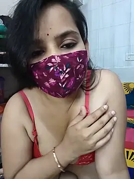 shalini gupta05 online show from June 3, 2026, 4:45 pm