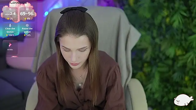 Snapshot of SophiaDream_ chatting on May 25, 2026, 12:44 pm SophiaDream online show from May 25, 2026, 12:44 pm