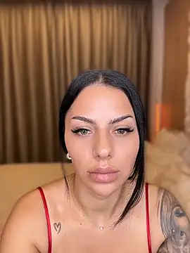 Snapshot of Ivy_Trixx chatting on June 28, 2026, 9:10 pm Ivy Trixx online show from June 28, 2026, 9:10 pm