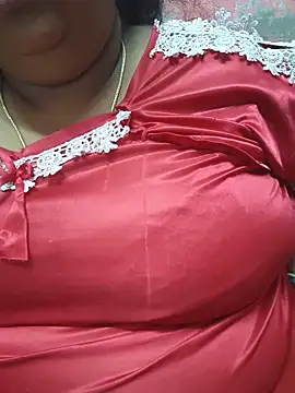 Snapshot of geetha431 chatting on June 14, 2026, 6:32 pm geetha431 online show from June 14, 2026, 6:32 pm