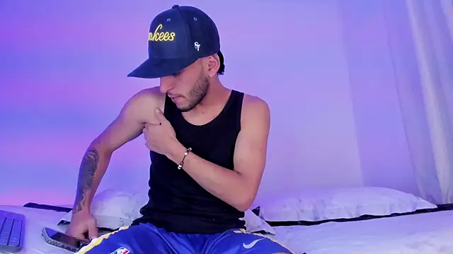  Kevin xxx online show from February 27, 2025, 12:13 pm