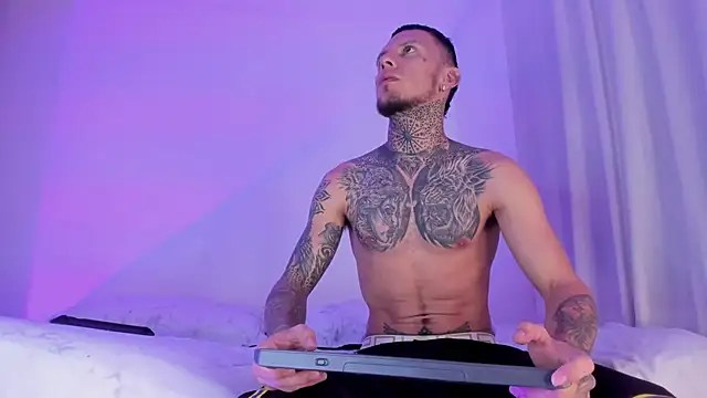  Kevin xxx online show from March 6, 2025, 9:03 am