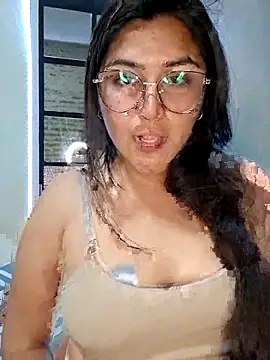 Snapshot of morena95_ chatting on June 13, 2026, 8:51 pm morena95 online show from June 13, 2026, 8:51 pm