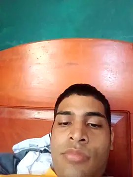 Snapshot of Penegris22 chatting on May 20, 2026, 8:15 pm Penegris22 online show from May 20, 2026, 8:15 pm