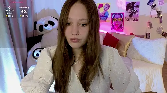 Snapshot of TinaShelton chatting on June 2, 2026, 2:08 pm TinaShelton online show from June 2, 2026, 2:08 pm