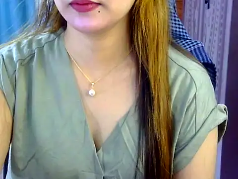 Snapshot of Adiba_Obu_20 chatting on July 20, 2026, 5:26 pm Adiba Obu 20 online show from July 20, 2026, 5:26 pm