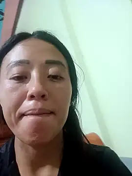 Pussyshow69 online show from May 21, 2026, 2:13 pm
