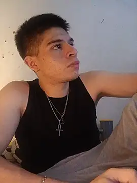 Snapshot of Oliver_LA chatting on July 20, 2026, 10:39 am Oliver LA online show from July 20, 2026, 10:39 am
