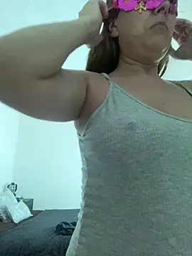 Snapshot of lulupiecitosamor chatting on June 9, 2026, 12:28 pm lulupiecitosamor online show from June 9, 2026, 12:28 pm