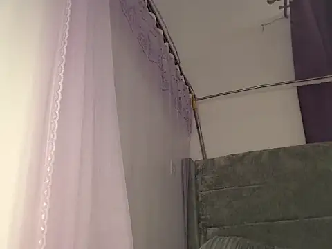 Snapshot of irreplaceable_ebony chatting on June 2, 2026, 6:26 am irreplaceable ebony online show from June 2, 2026, 6:26 am