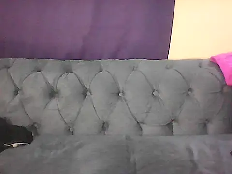 Snapshot of Hott_tash chatting on June 18, 2026, 5:39 pm Hott tash online show from June 18, 2026, 5:39 pm