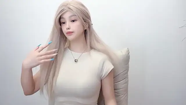 jiangjiang2005 online show from July 2, 2026, 5:08 pm
