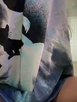 lil martian online show from March 19, 2025, 1:29 pm